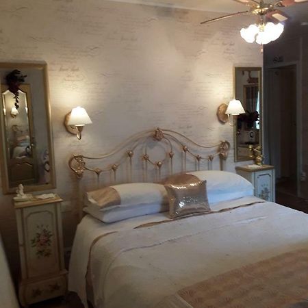 Bed and Breakfast Moulin De La Civiere à Kergrist-Moelou Extérieur photo