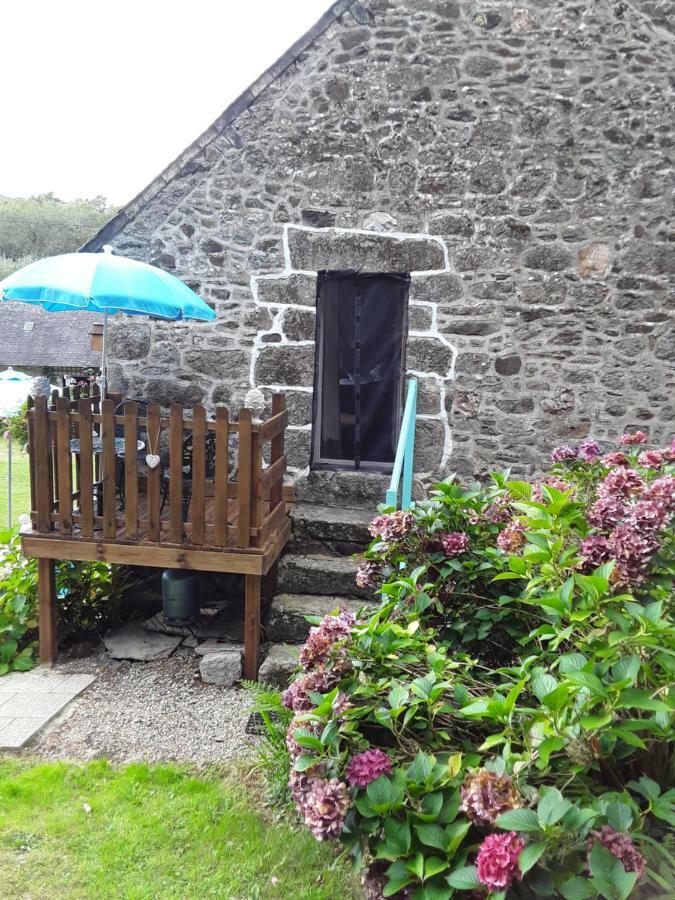 Bed and Breakfast Moulin De La Civiere à Kergrist-Moelou Extérieur photo